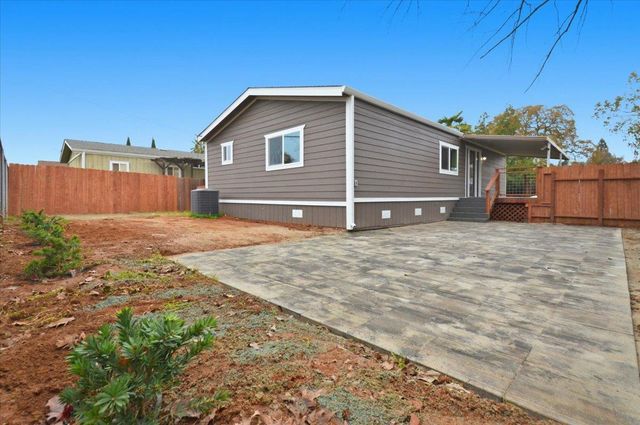 5694 Jackson Ct, Ione, CA 95640