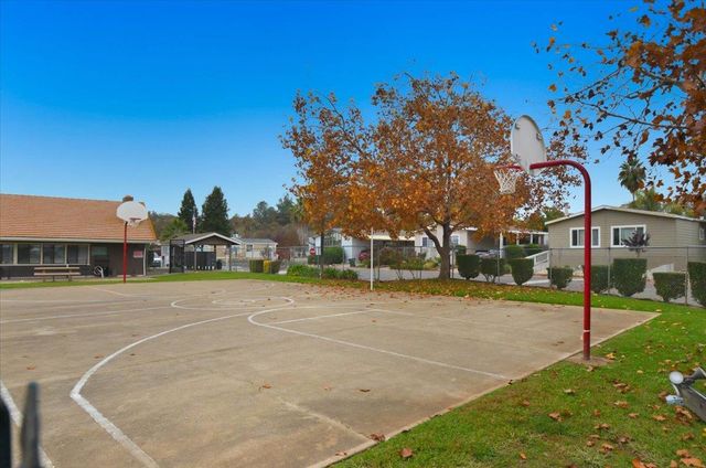 5694 Jackson Ct, Ione, CA 95640