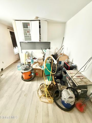 11 Mynderse Street, Schenectady, NY 12307