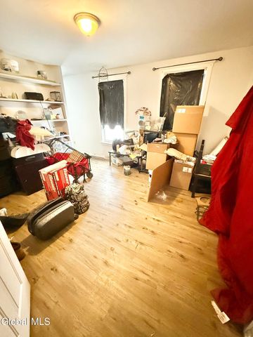 11 Mynderse Street, Schenectady, NY 12307