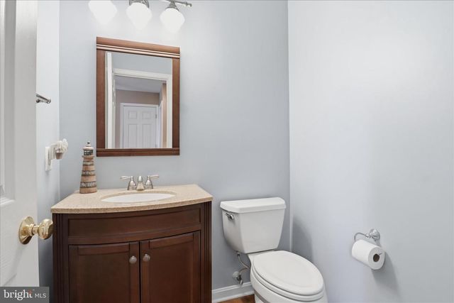 14925 HAZELNUT CT, Woodbridge, VA 22193