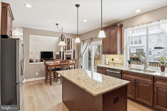 14925 HAZELNUT CT, Woodbridge, VA 22193