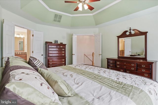 14925 HAZELNUT CT, Woodbridge, VA 22193