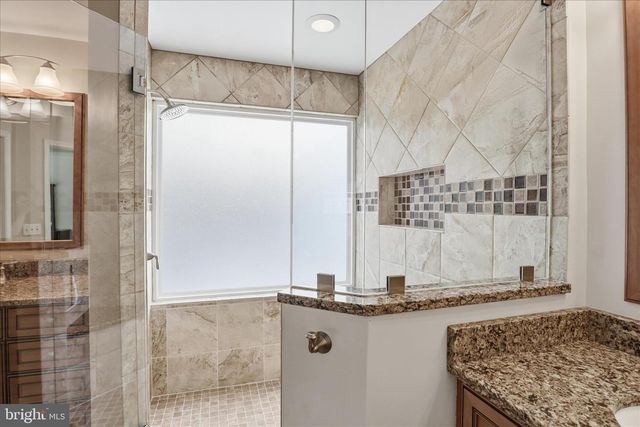 14925 HAZELNUT CT, Woodbridge, VA 22193