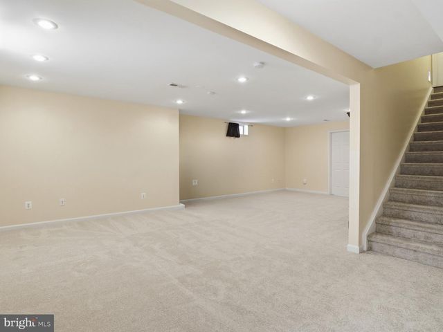 14925 HAZELNUT CT, Woodbridge, VA 22193