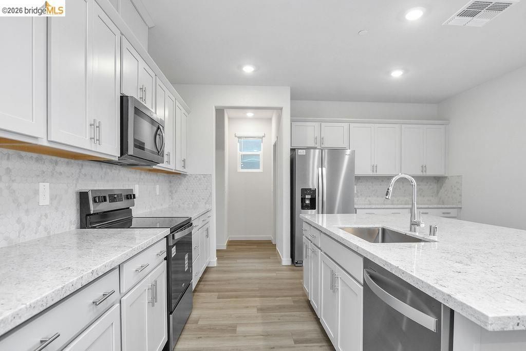 Image 11 of property listing at 5416 Golden Eagle Street, Antioch, CA 94531