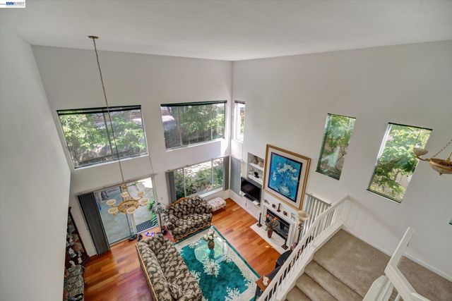 15916 Bayberry Ln, San Lorenzo, CA 94580