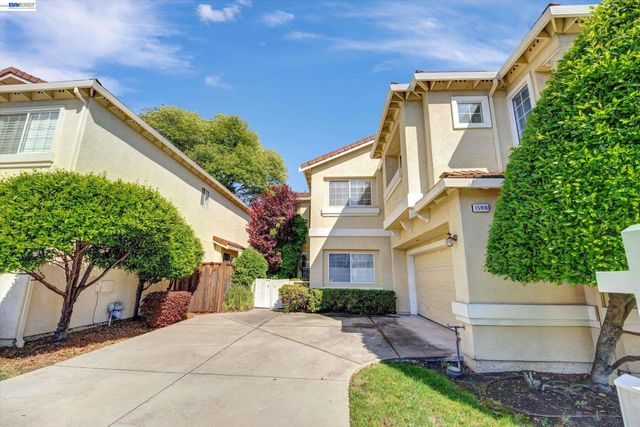 15916 Bayberry Ln, San Lorenzo, CA 94580