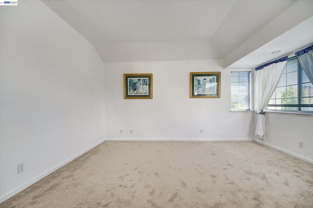 15916 Bayberry Ln, San Lorenzo, CA 94580