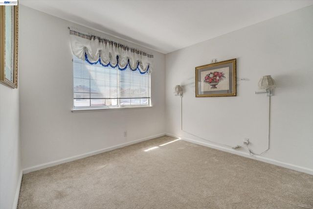 15916 Bayberry Ln, San Lorenzo, CA 94580