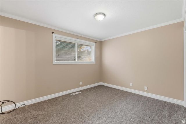 1096 N 300 W, Layton, UT 84041