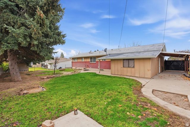 1096 N 300 W, Layton, UT 84041