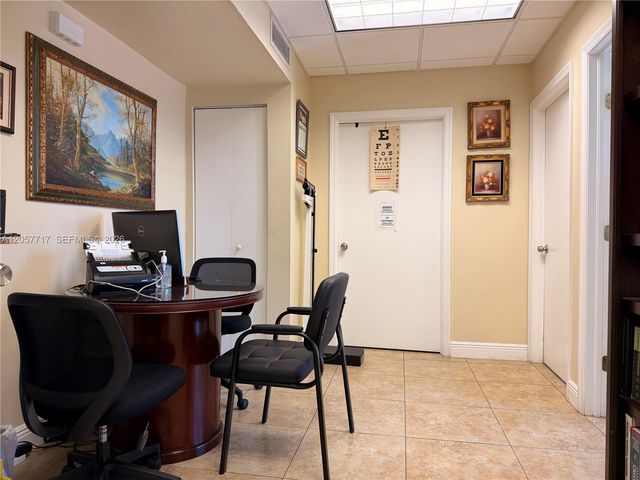 344 W 65th St 203, Hialeah, FL 33012