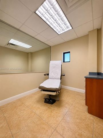 344 W 65th St 203, Hialeah, FL 33012