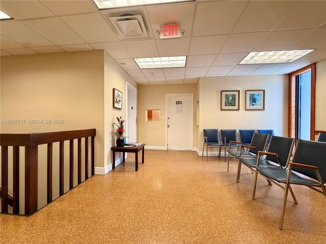344 W 65th St 203, Hialeah, FL 33012