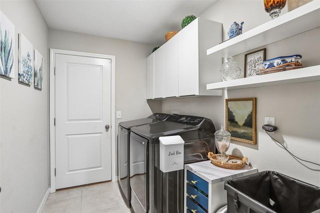 2905 LYTTON HALL DRIVE, Zephyrhills, FL 33540