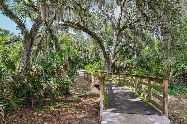 2905 LYTTON HALL DRIVE, Zephyrhills, FL 33540