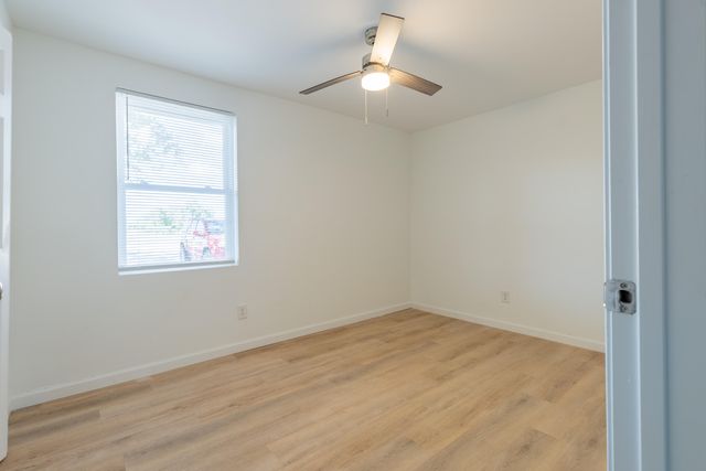 2023 Clements Avenue, North Charleston, SC 29405