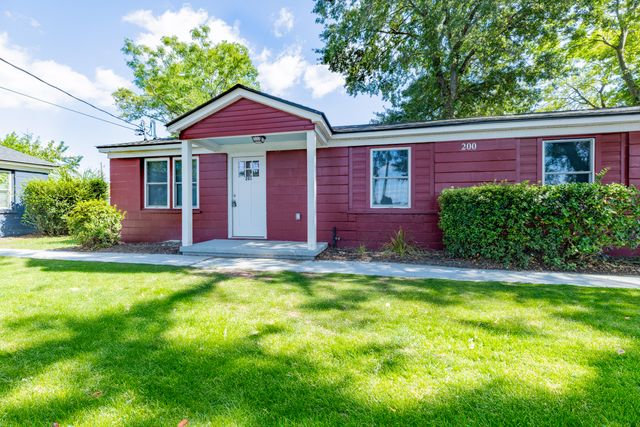 2023 Clements Avenue, North Charleston, SC 29405