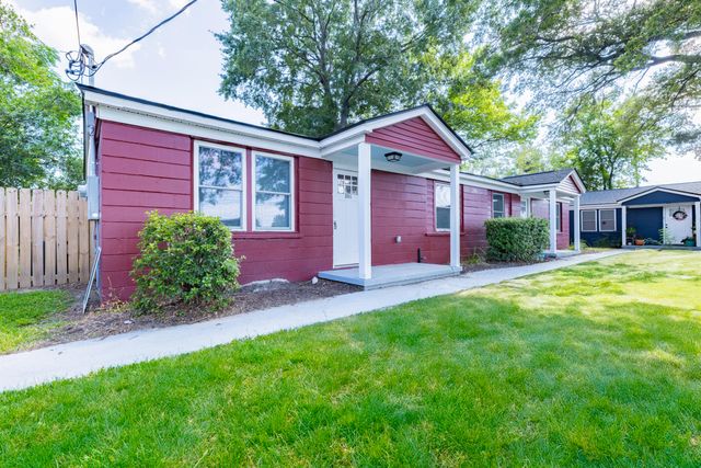 2023 Clements Avenue, North Charleston, SC 29405