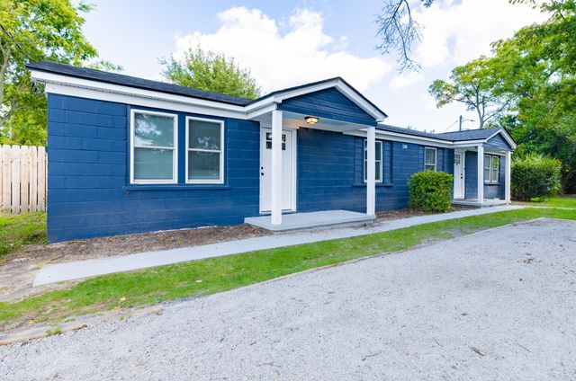 2023 Clements Avenue, North Charleston, SC 29405