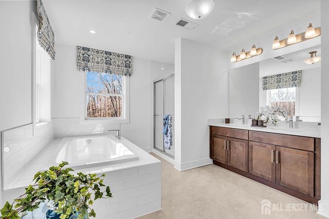 5 CAMPBELL Street, Old Bridge, NJ 08857