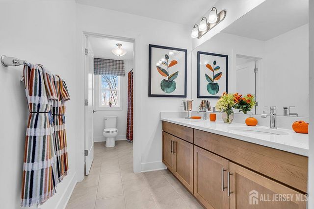 5 CAMPBELL Street, Old Bridge, NJ 08857