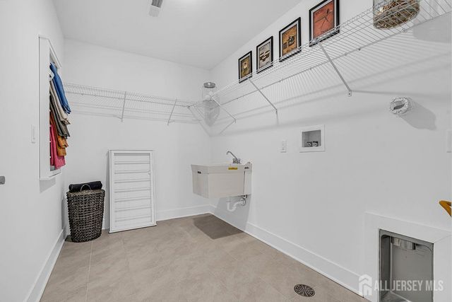 5 CAMPBELL Street, Old Bridge, NJ 08857