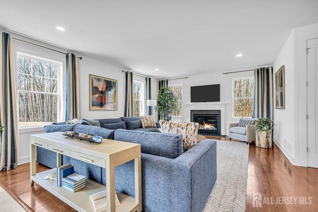 5 CAMPBELL Street, Old Bridge, NJ 08857