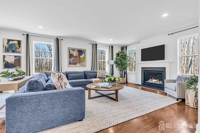 5 CAMPBELL Street, Old Bridge, NJ 08857