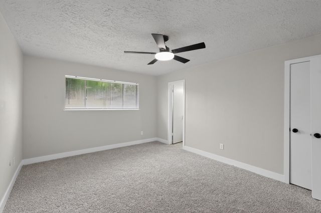 6834 Deer Ridge Lane, Houston, TX 77086
