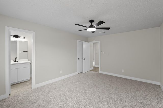 6834 Deer Ridge Lane, Houston, TX 77086