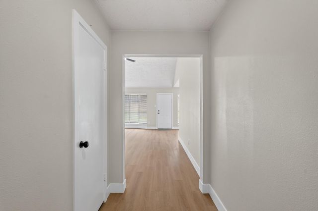 6834 Deer Ridge Lane, Houston, TX 77086