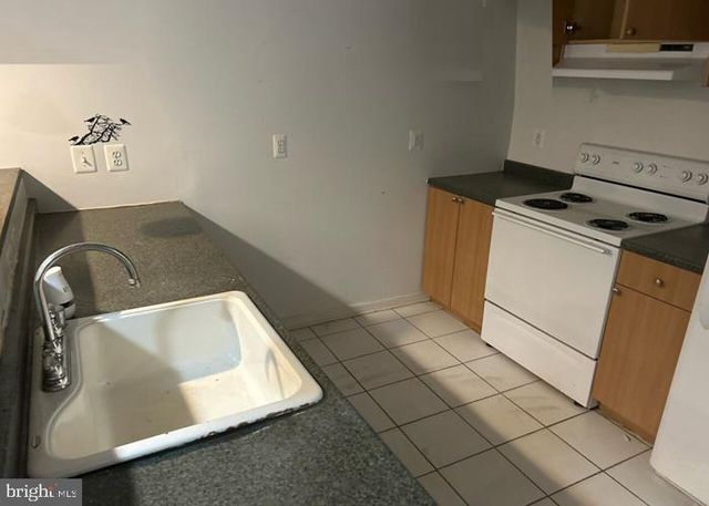 1303 EUCLID ST NW, Washington, DC 20009