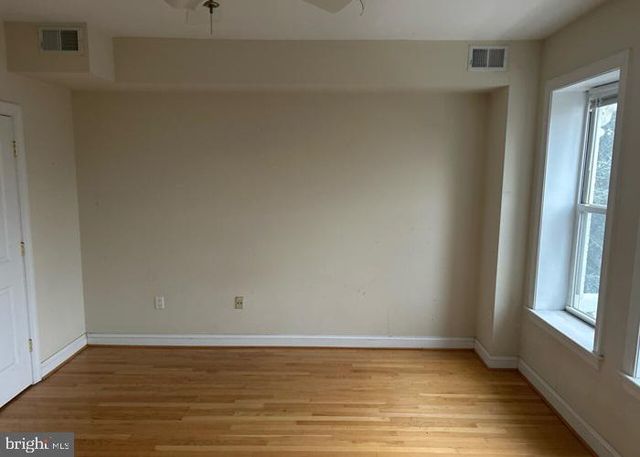 1303 EUCLID ST NW, Washington, DC 20009