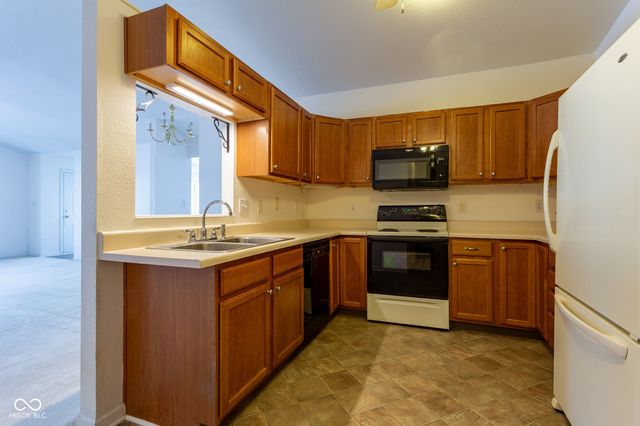 10949 Cape Coral Lane, Indianapolis, IN 46229