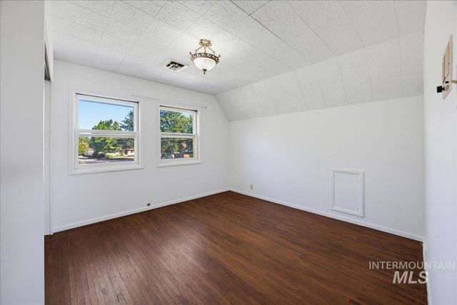 1803 S 10th, Caldwell, ID 83605