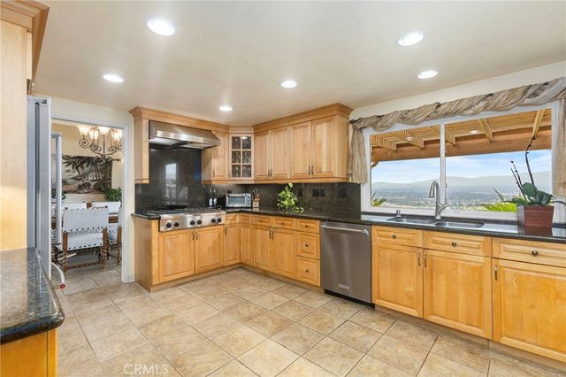 11917 Rustic Hill, Whittier, CA 90601