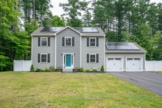 2 Lorelai Way, Nashua, NH 03062