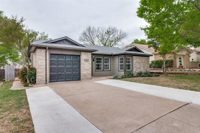 10025 Lone Eagle Drive, Fort Worth, TX 76108