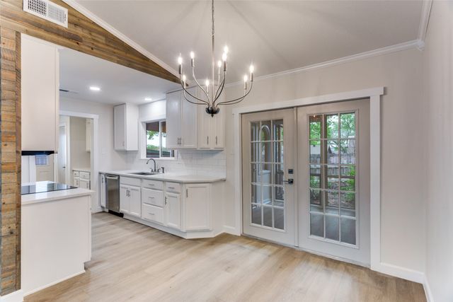 10025 Lone Eagle Drive, Fort Worth, TX 76108