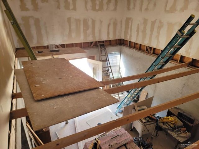 1212 S Dallas Street, Alton, TX 78573