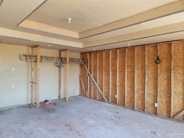 1212 S Dallas Street, Alton, TX 78573