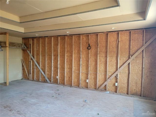 1212 S Dallas Street, Alton, TX 78573