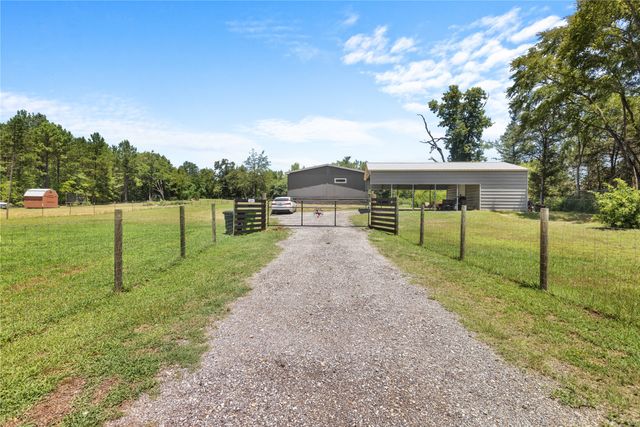645 Vz County Road 4926, Ben Wheeler, TX 75754
