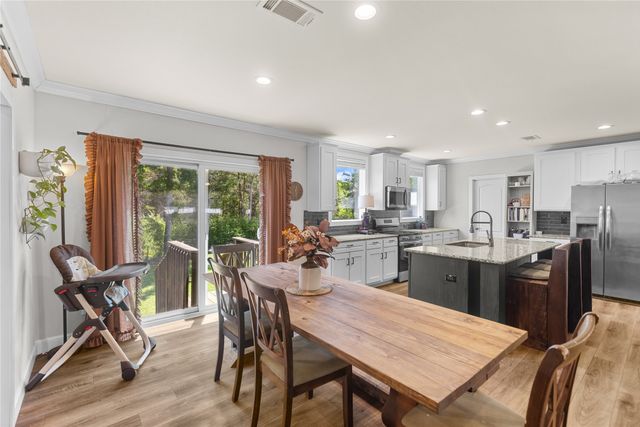 645 Vz County Road 4926, Ben Wheeler, TX 75754