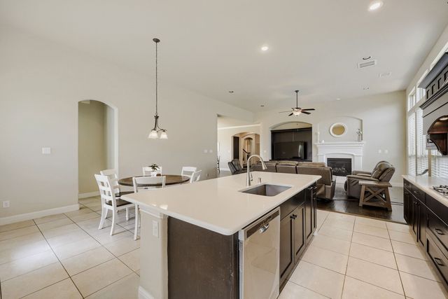 3403 Willow Brook Drive, Mansfield, TX 76063