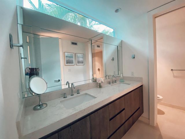 243 Venetian Drive, Delray Beach, FL 33483