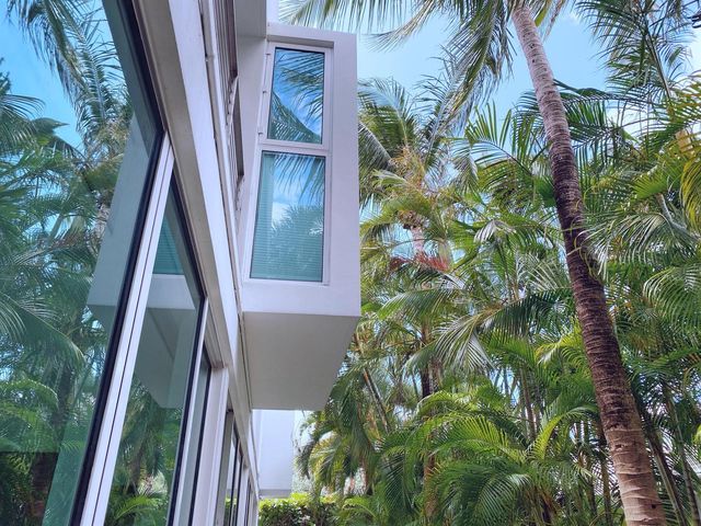 243 Venetian Drive, Delray Beach, FL 33483