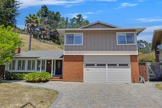 10 Banff Way, Pacifica, CA 94044